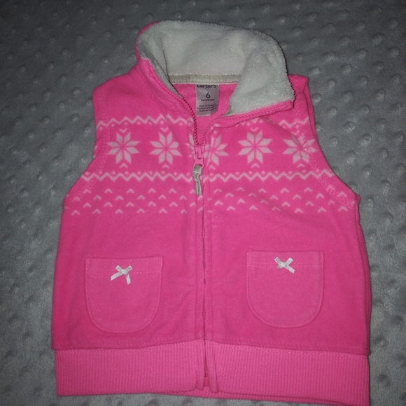 5/$20 Baby girl Carter's vest snowflakes 6 months - Picture 16 of 16